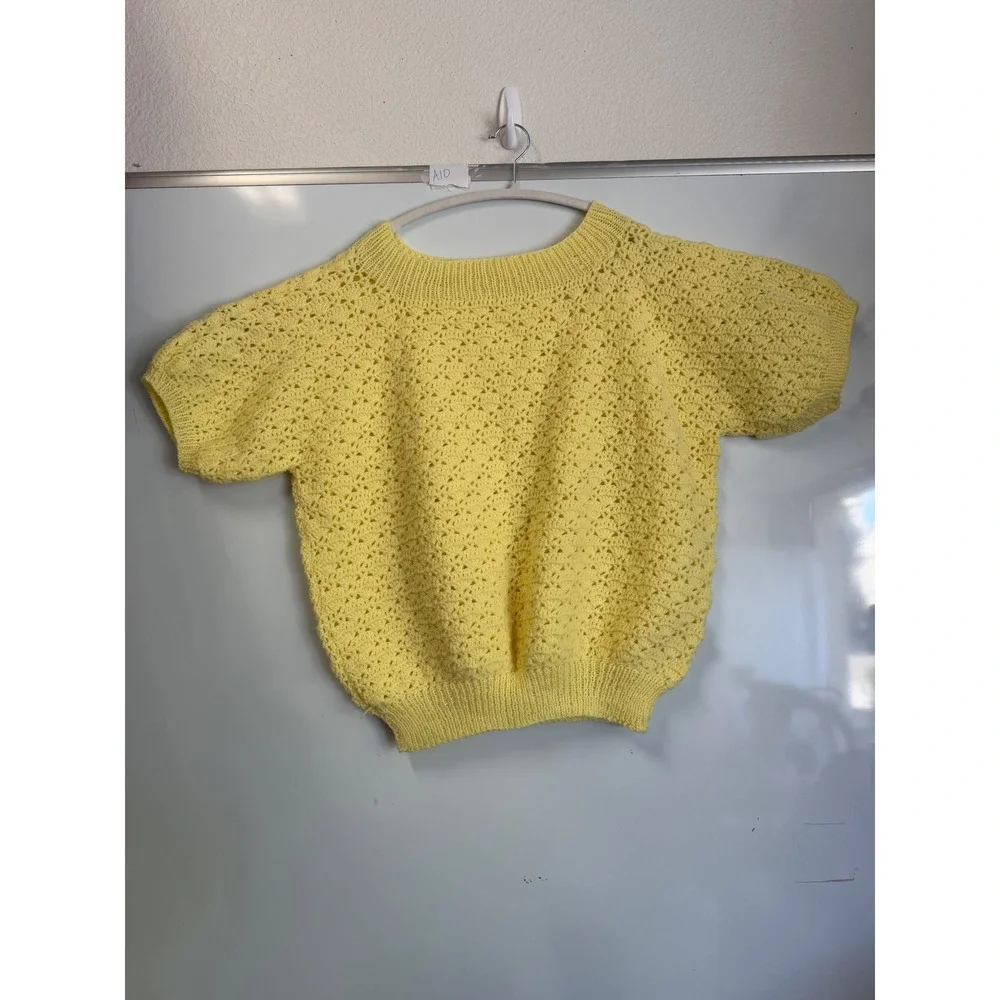 Vintage Yellow Crochet Knit Short Sleeve Sweater Pointelle Crew Neck Top
